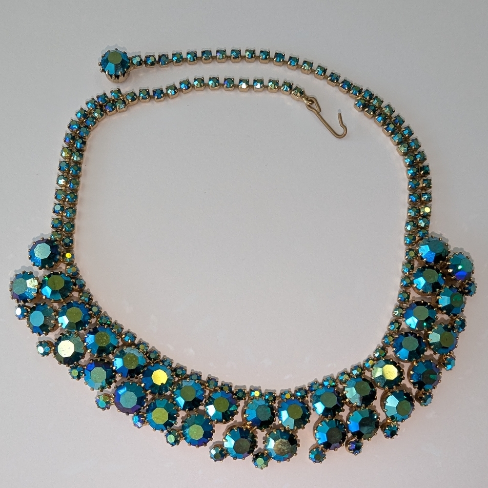 EVC WEISS SIGNED BLUE/GREEN/PURPLE AB NECKLACE